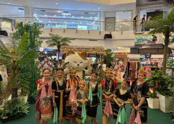 Karaoke Manekineko Joins the Borneo Fest 2025 Celebration at Metro Point Complex