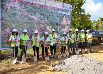 DAR Commences Two Road Projects in Tacloban’s Farming Villages
