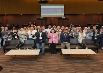 Disruptive Doctors® Helping Doctors Impact Healthcare Differently at the Healthcare Revolution Conference 2024