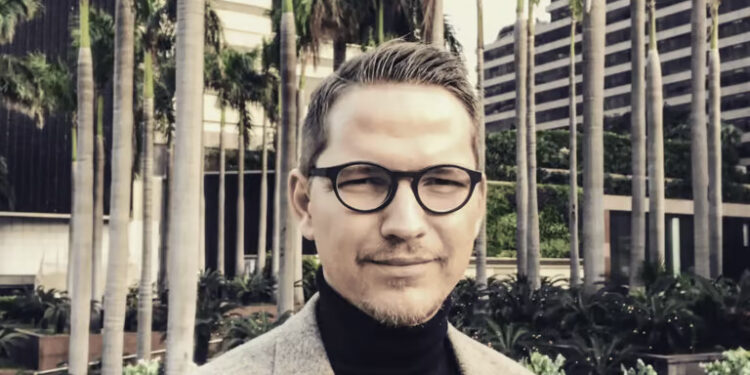 Patrick Mehrhoff releases a first-of-its-kind eBook that provides Fund Managers with modern strategies for crafting investor-centric platforms for cross-generational Fund Management.