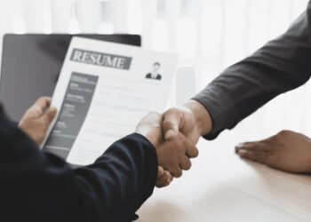 A Detailed Guide to Employment Contracts in Indonesia