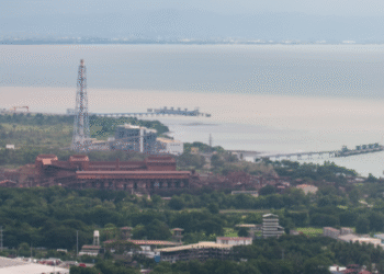 In one small town, a coal plant may hold the key to Philippines’ dirty energy exit